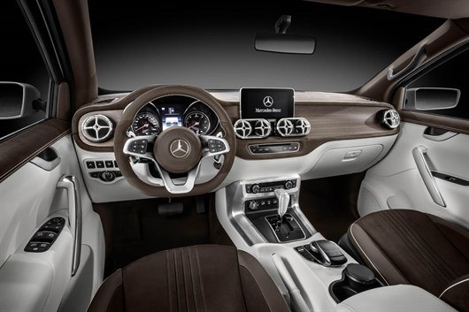 Mercedes X-Class (7)