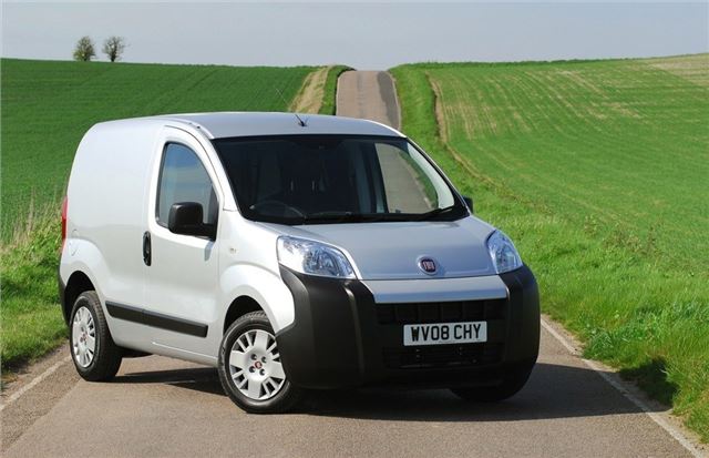 Fiat%20Fiorino%20(5).jpg