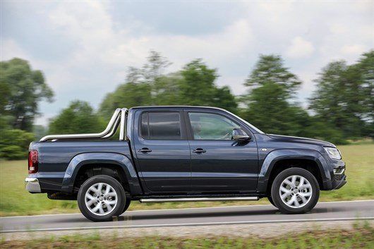 Volkswagen Amarok V6 TDI 2016 (3) (2)