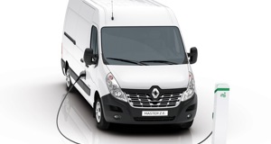 Renault Master goes electric for 2017