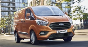 Ford unveils 2018 Transit Custom with lower running costs and hybrid tech