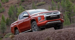 Mitsubishi L200 gets a new look and more safety kit for 2019