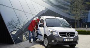 Mercedes-Benz previews Citan van