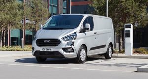 Plug-in van grant extended to 2027